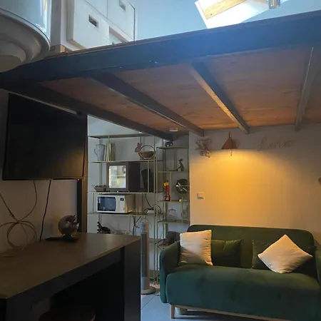 Joli Studio Centre *