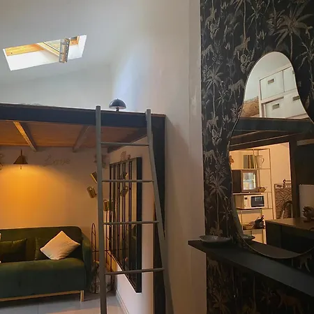 Joli Studio Centre
