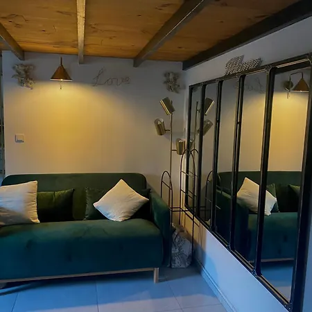 דירה Joli Studio Centre